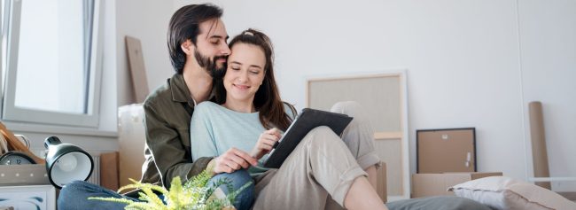 En este artículo, ofrecemos una lista de consejos útiles para la convivencia en pareja, con el fin de incentivar a las parejas jóvenes a su independización y consecución de sus sueños.