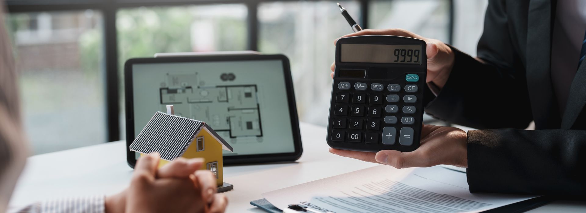san-charbel-blog-cuanto-es-la-inicial-de-un-departamento-en-lima Si estás evaluando adquirir tu vivienda propia, la primera duda que surgirá en tu planificación es: ¿cuánto es la inicial de un departamento en Lima?